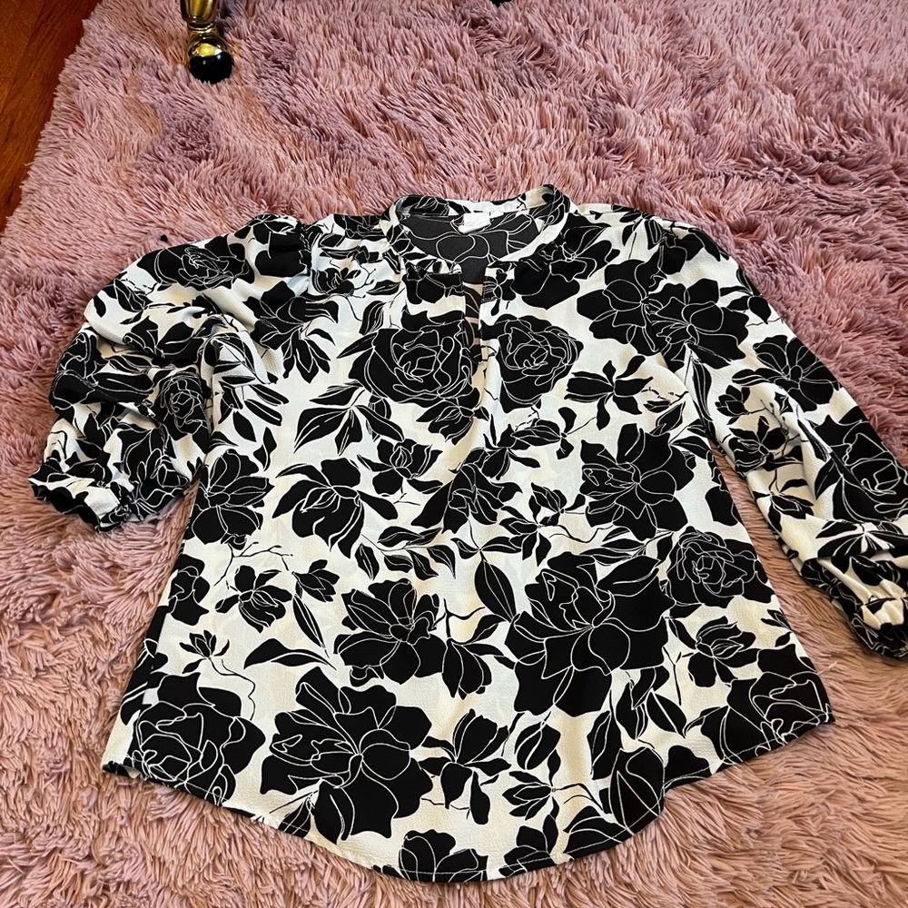 Cute floral blouse